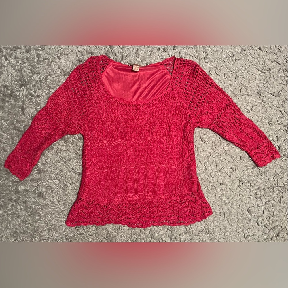 Womans hot pink knitted blouse with under shirt